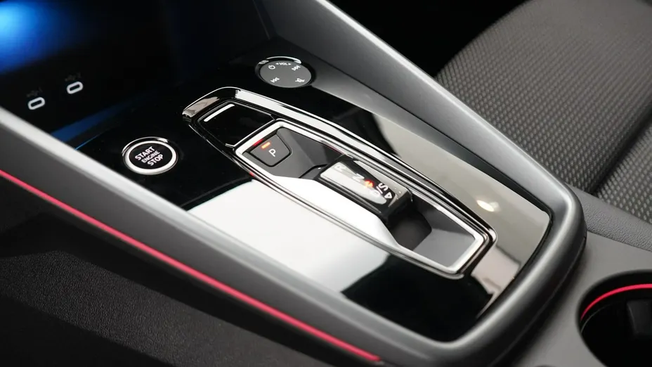 AUDI A3 Limousine -