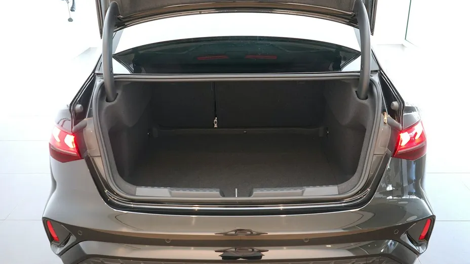 AUDI A3 Limousine -