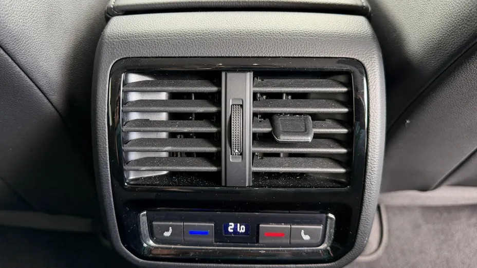 VOLKSWAGEN Arteon -