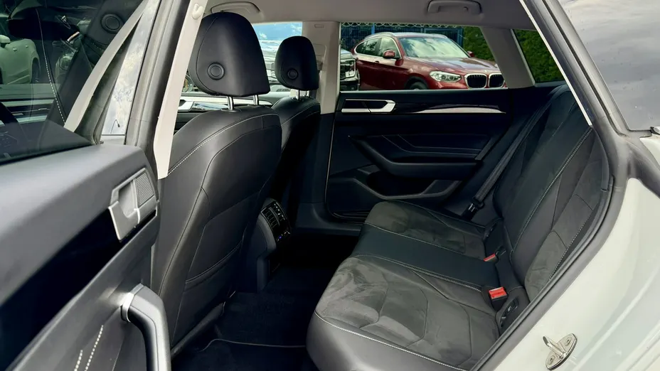 VOLKSWAGEN Arteon -