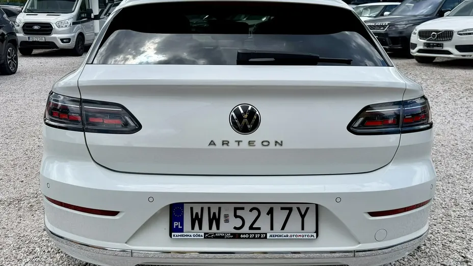 VOLKSWAGEN Arteon -