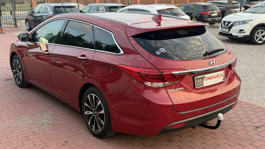 HYUNDAI i40 -