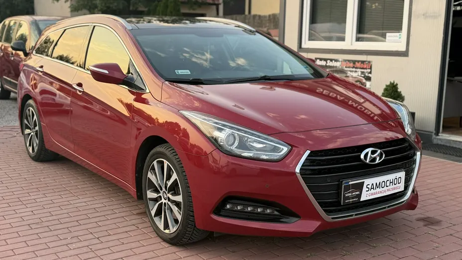 HYUNDAI i40 -