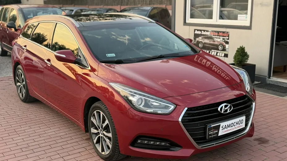 HYUNDAI i40 -