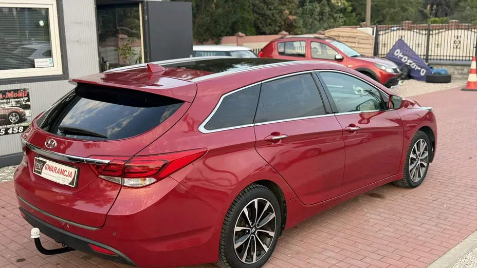 HYUNDAI i40 -