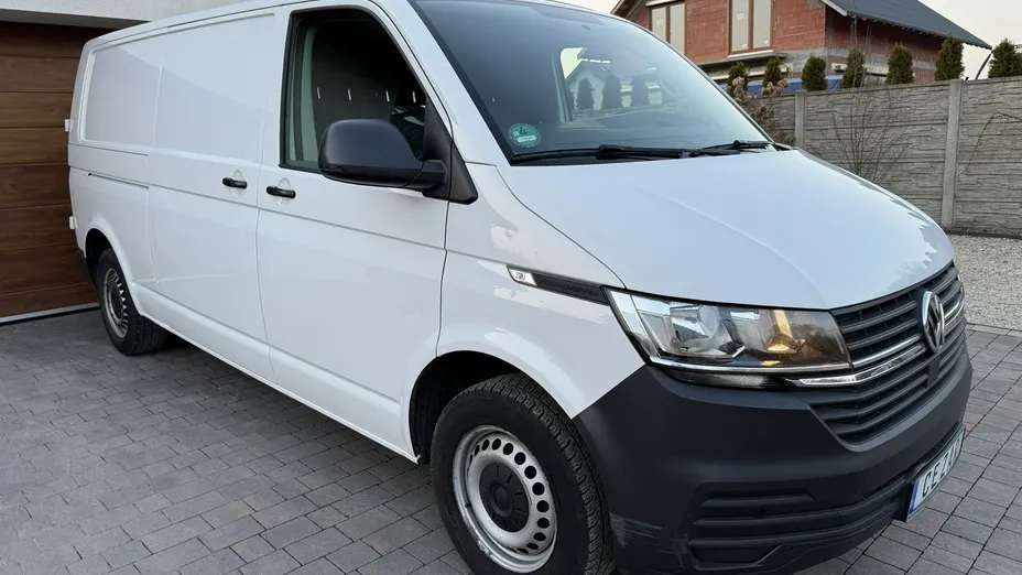 VOLKSWAGEN Transporter -