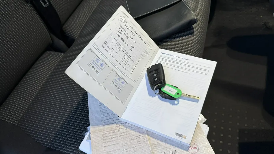 VOLKSWAGEN Transporter -