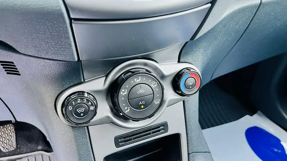 FORD Fiesta -