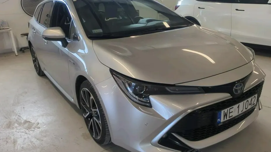 TOYOTA Corolla -