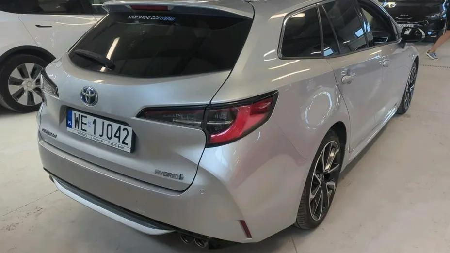 TOYOTA Corolla -