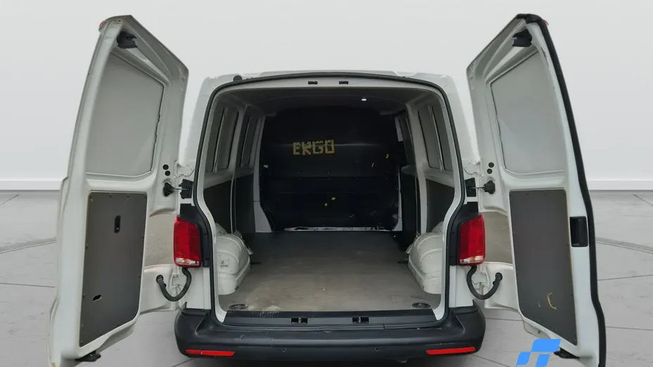 VOLKSWAGEN Transporter -