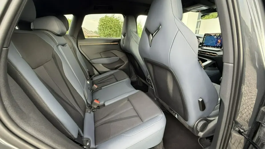 CUPRA Terramar -