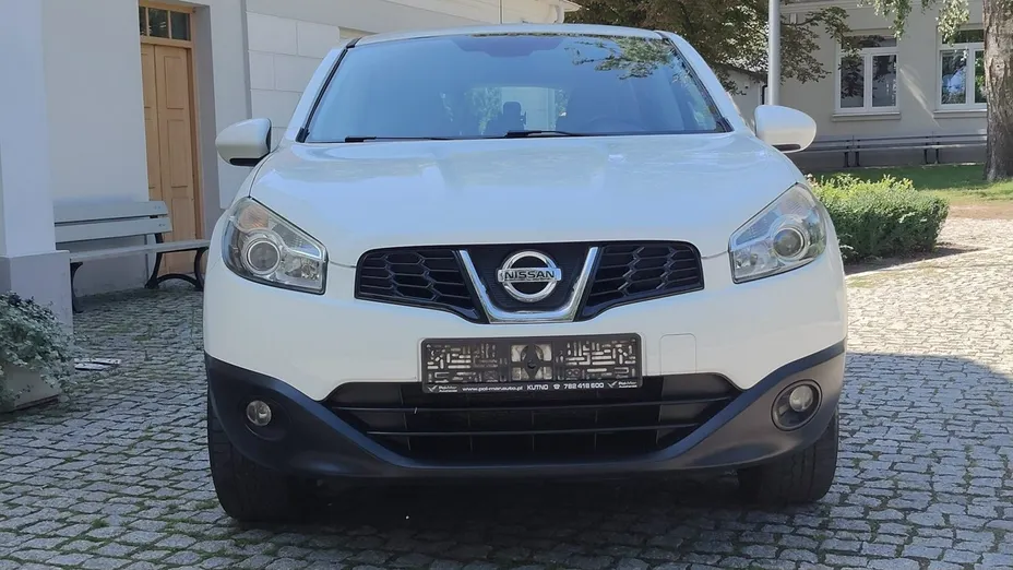 NISSAN Qashqai -