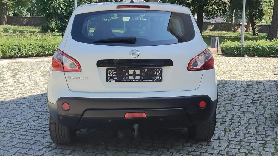 NISSAN Qashqai -