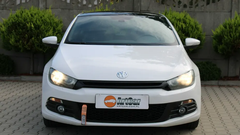 VOLKSWAGEN Scirocco -