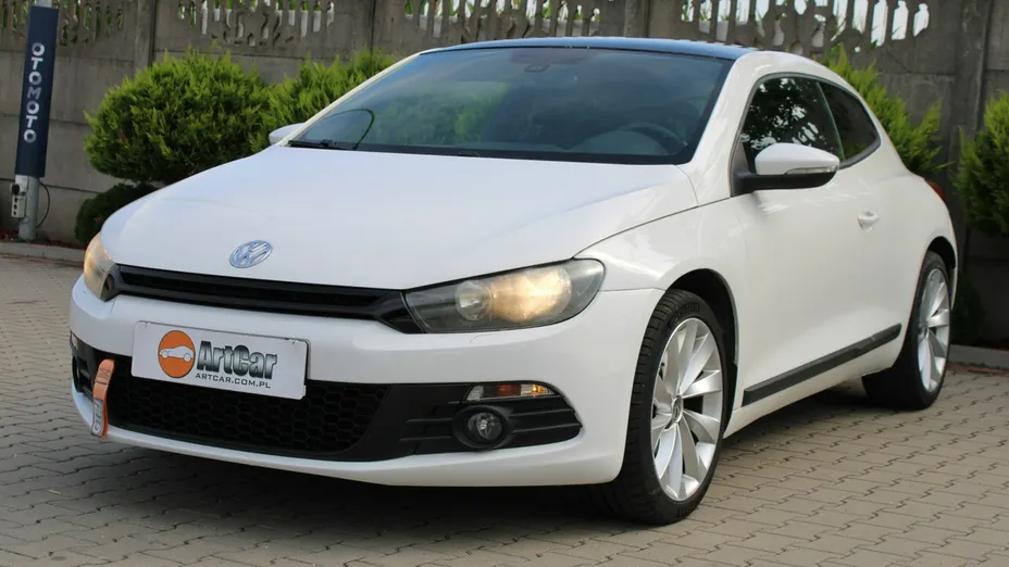 VOLKSWAGEN Scirocco -
