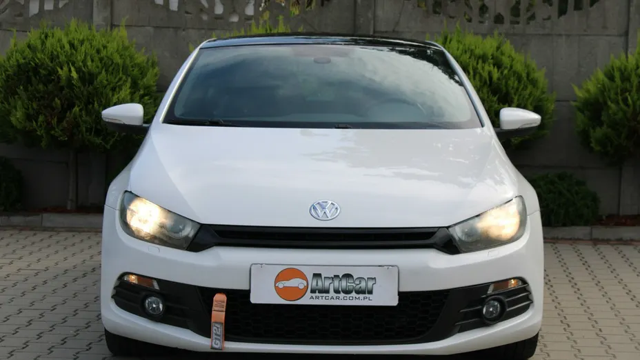 VOLKSWAGEN Scirocco -