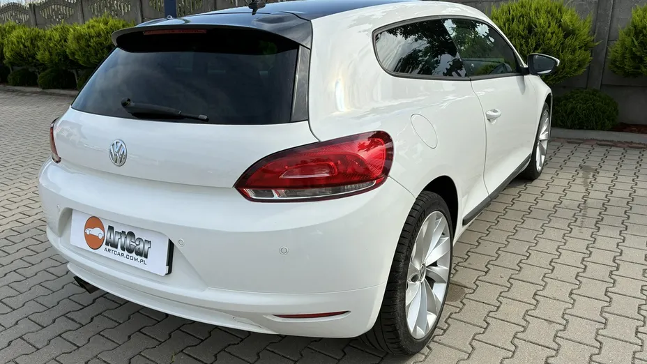 VOLKSWAGEN Scirocco -