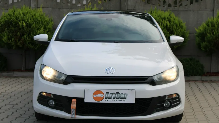 VOLKSWAGEN Scirocco -