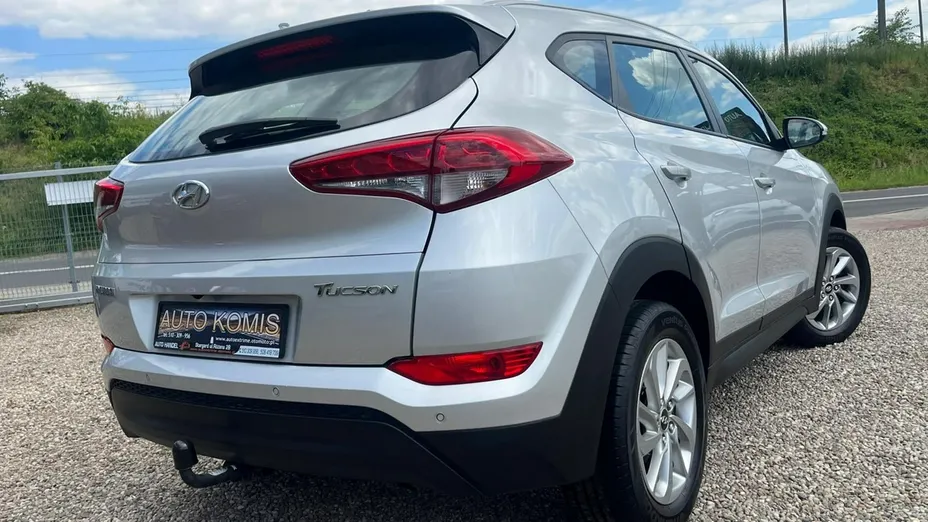 HYUNDAI Tucson -