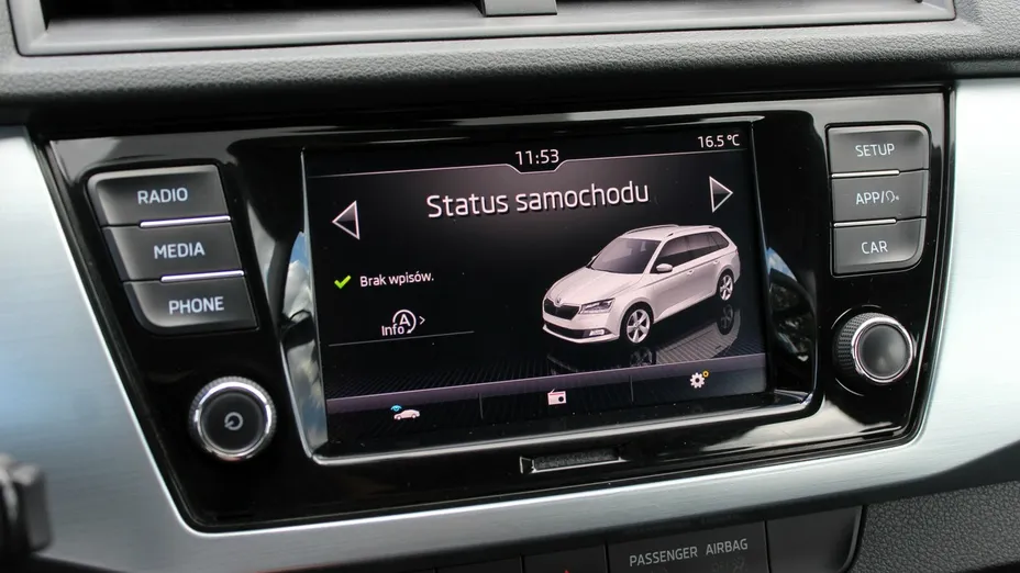 SKODA Fabia -