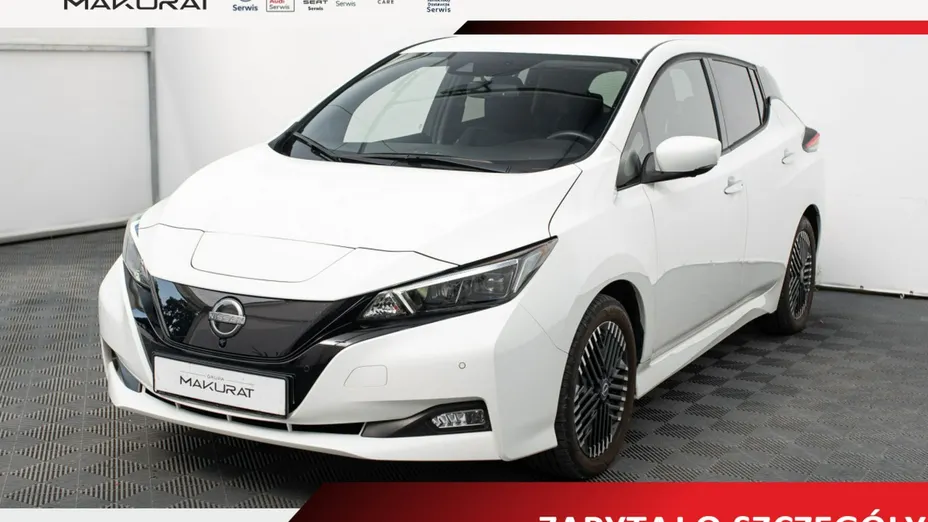 NISSAN Leaf -
