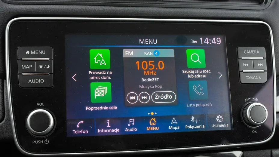 NISSAN Leaf -