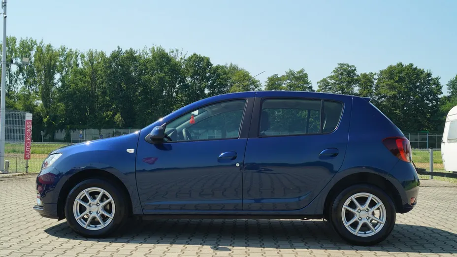 DACIA Sandero -