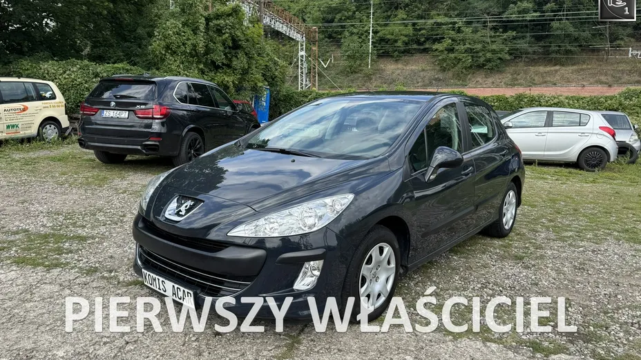 PEUGEOT 308 -