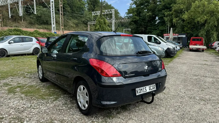 PEUGEOT 308 -