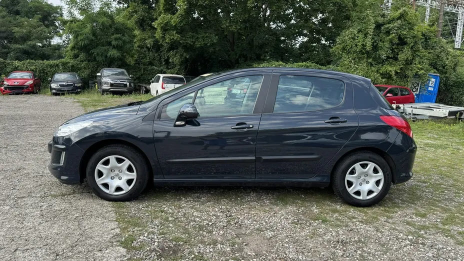 PEUGEOT 308 -