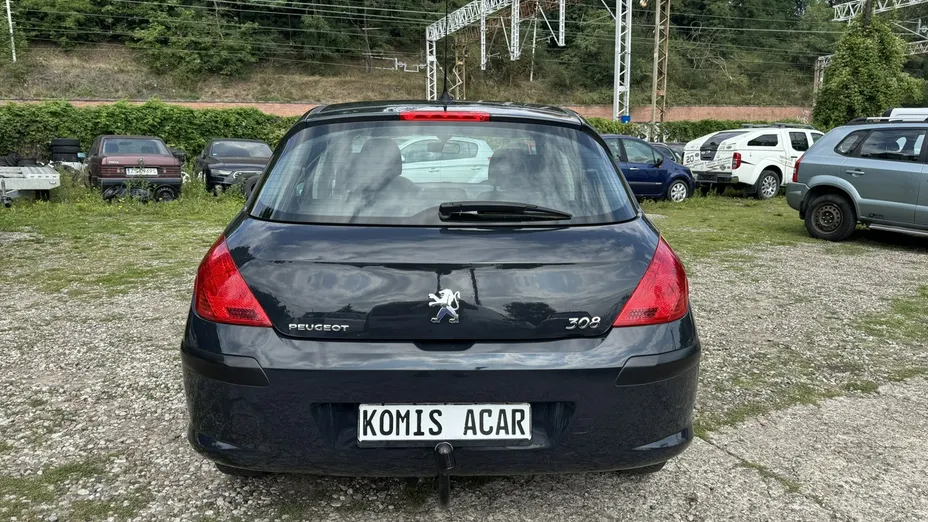 PEUGEOT 308 -