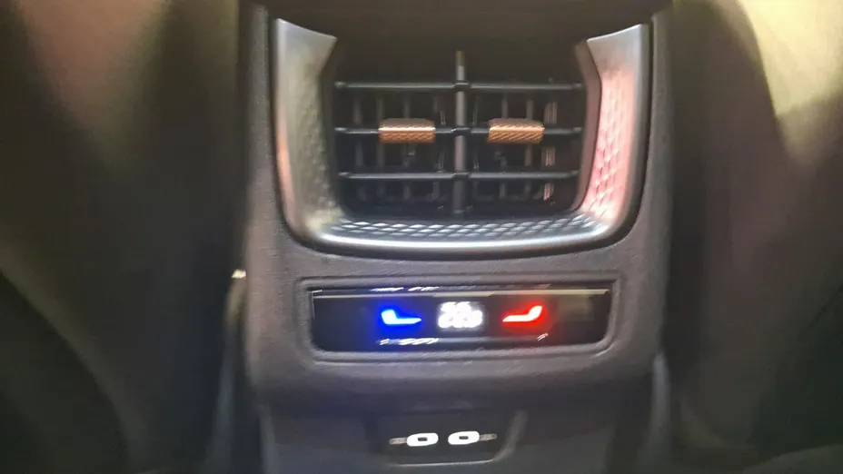 CUPRA Terramar -