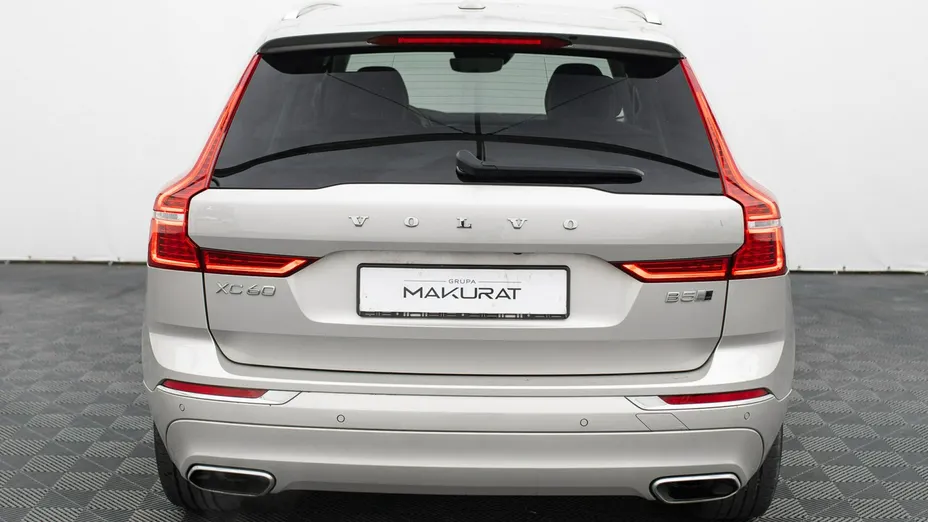 VOLVO XC60 -