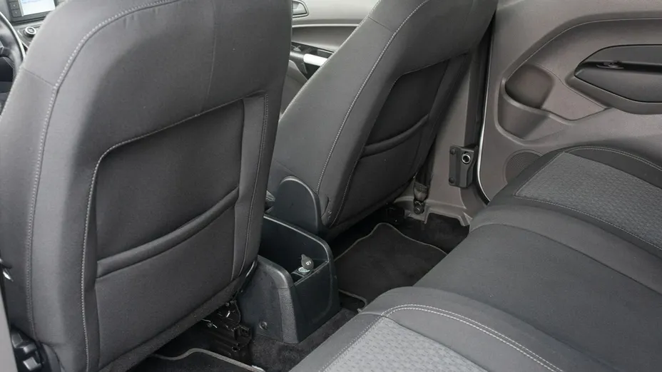 FORD Transit Connect -