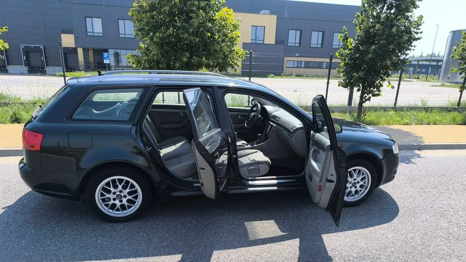 AUDI A4 Avant -