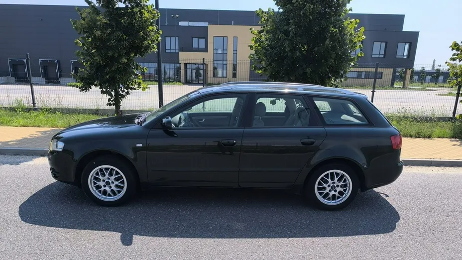 AUDI A4 Avant -