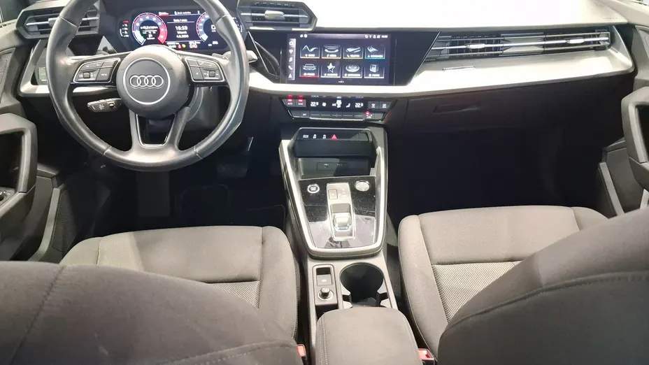AUDI A3 Limousine -