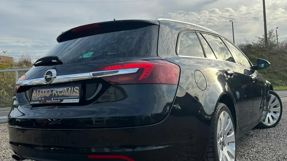 OPEL Insignia -