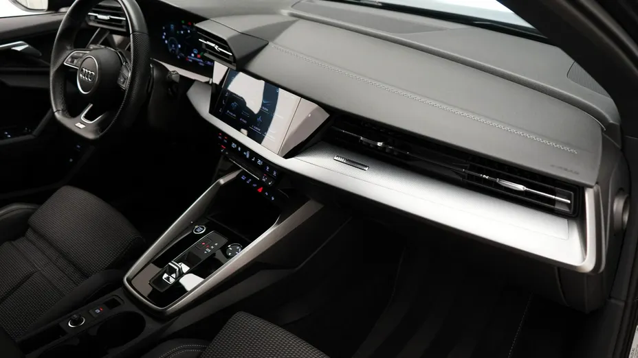 AUDI A3 Sportback -