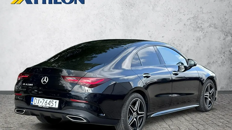 MERCEDES-BENZ CLA -