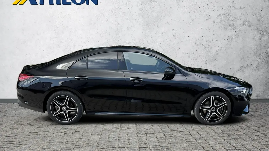 MERCEDES-BENZ CLA -