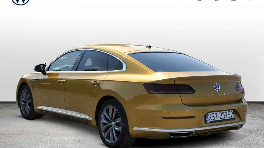 VOLKSWAGEN Arteon -