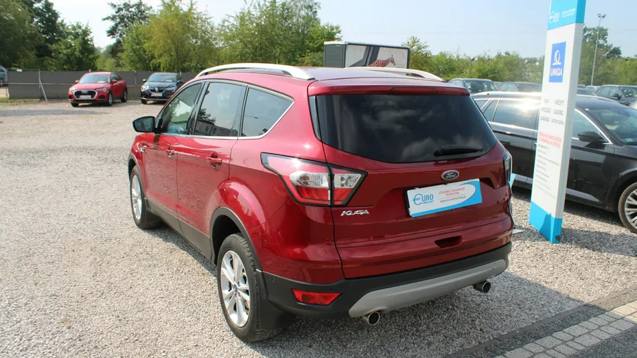 FORD Kuga -