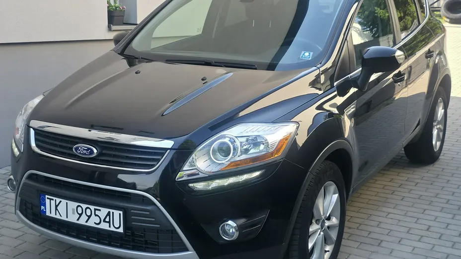 FORD Kuga -