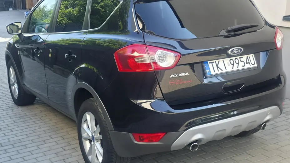 FORD Kuga -