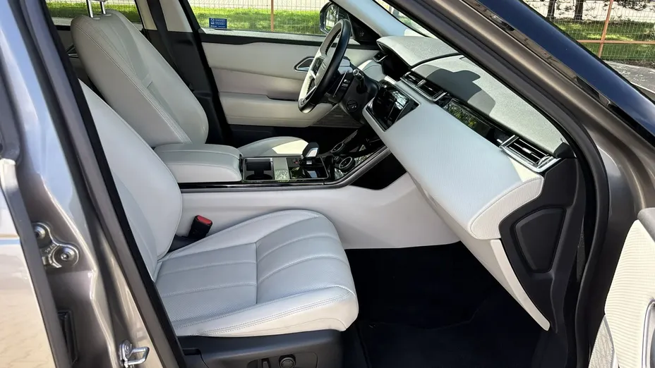 LAND ROVER Range Rover Velar -