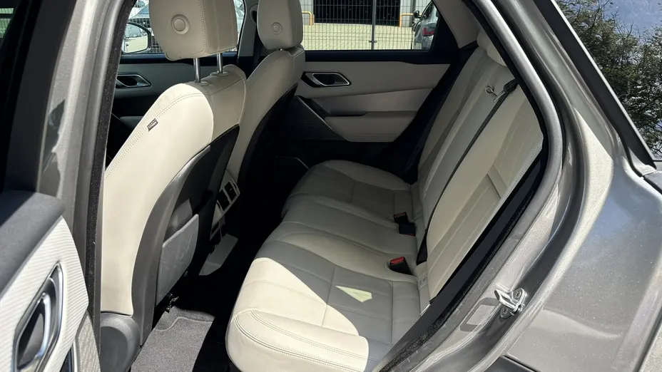 LAND ROVER Range Rover Velar -