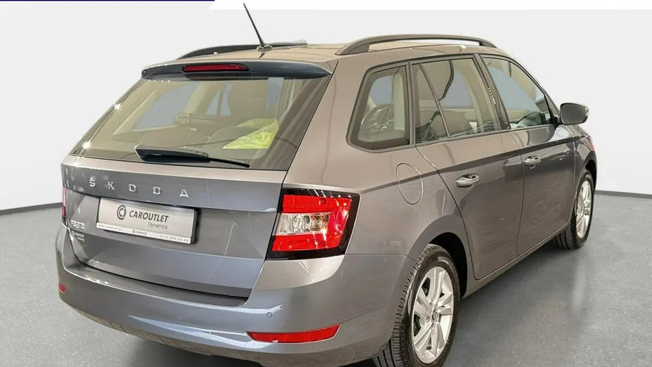 SKODA Fabia -