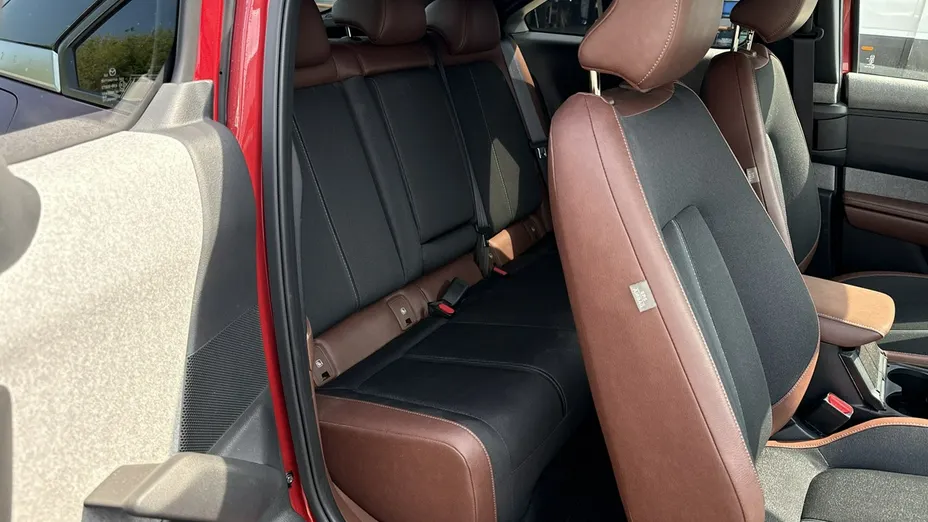 MAZDA MX-30 -